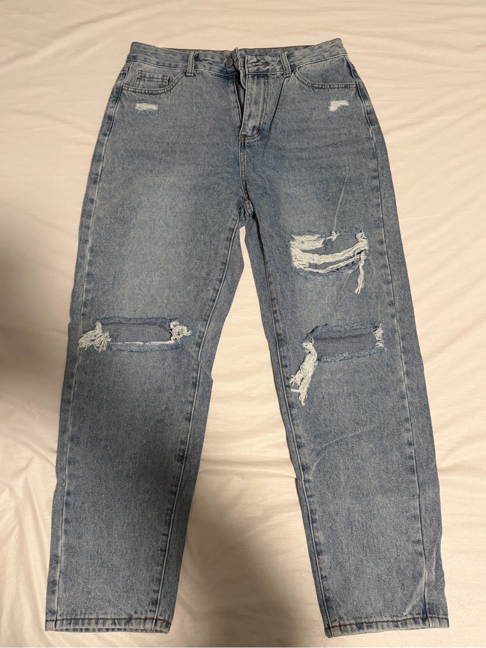 SHEIN Light Blue Distressed Relaxed Jeans
